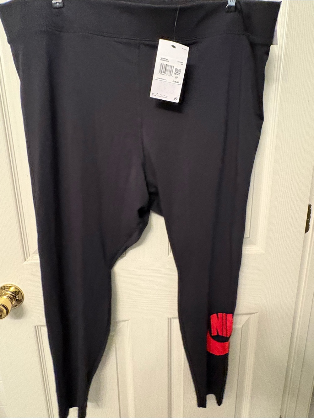 NWT Nike Women’s Tight Fit High Rise Full Length Leggings Black Red 3X $45